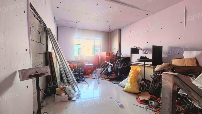博德建材家居馆二手房实景图