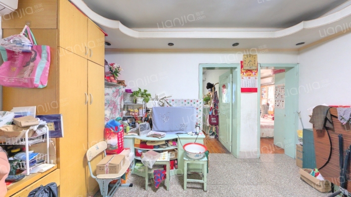 省防疫站宿舍二手房实景图