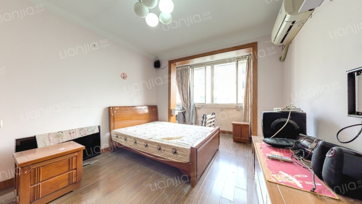 昌四小区二手房实景图