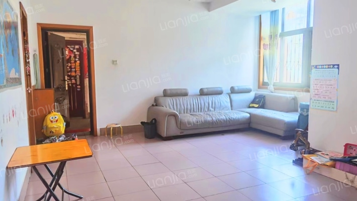 水利小区二手房实景图