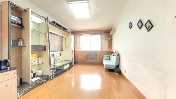 白鹤花苑二手房实景图