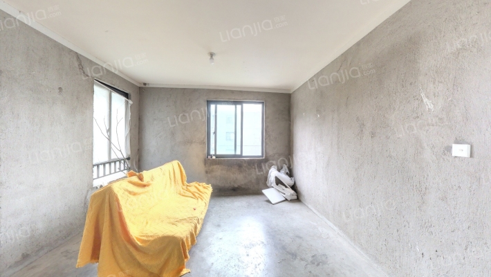 虹桥佳苑二手房实景图