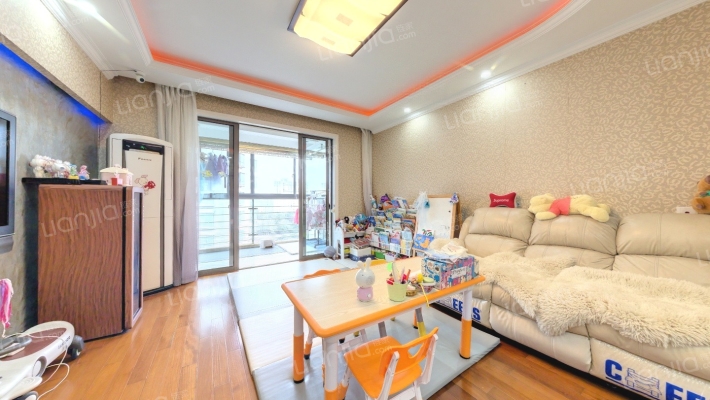 爵仕悦二手房实景图