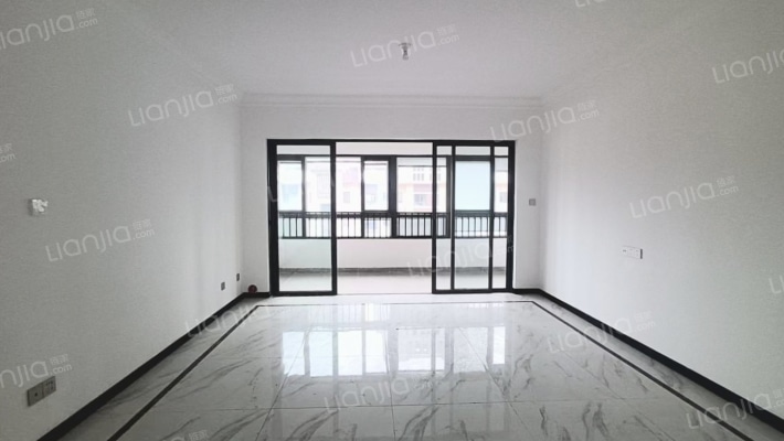 碧桂园凤栖台花园二手房实景图