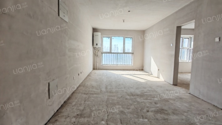 三利中和城二期C区 2室1厅 南-客厅