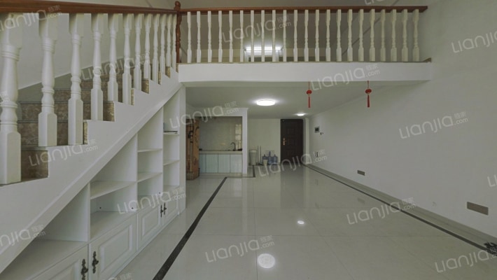 星河国际二手房实景图