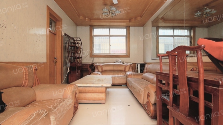 西三里乡小区宿舍楼二手房实景图