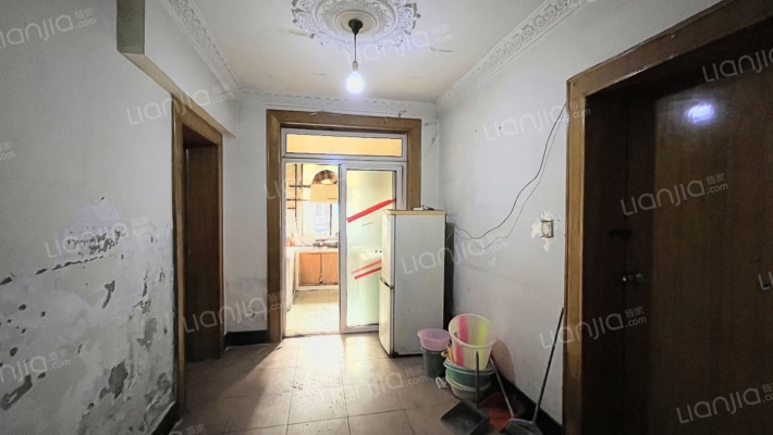 抚琴西路240号二手房实景图