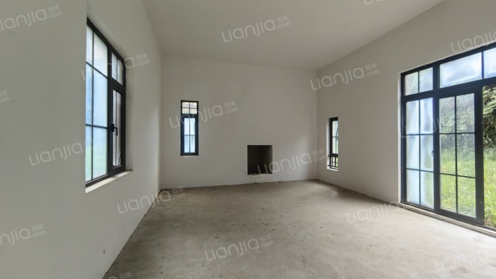 白晶谷ML区二手房实景图