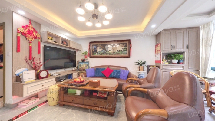 久久公寓二手房实景图