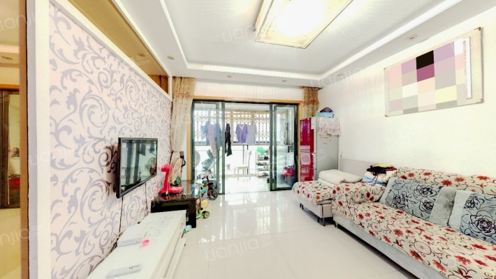 中街水晶城二手房实景图