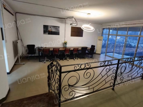 整租·佳瑞园 4室2厅 东