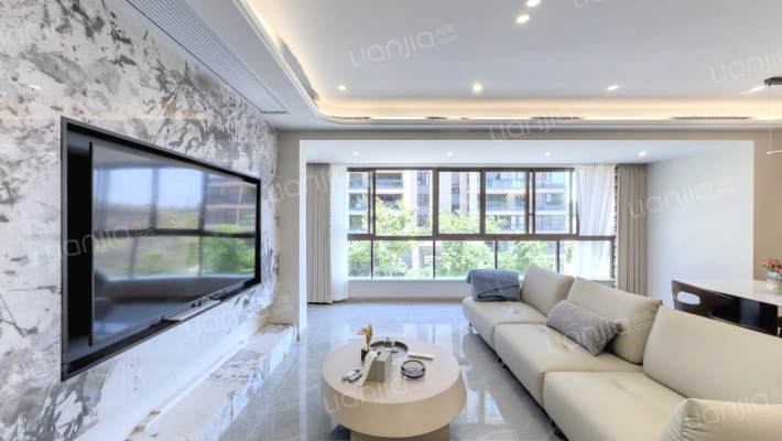 绿地听江左岸二手房实景图