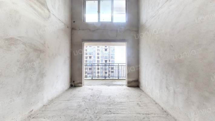 曦华佳苑二手房实景图