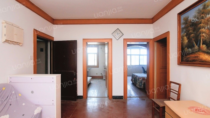 南洋路61号二手房实景图