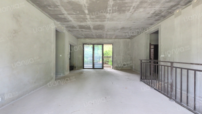 建发央玺二手房实景图
