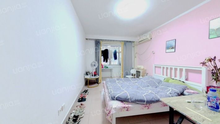 陕西银行学校家属区二手房实景图