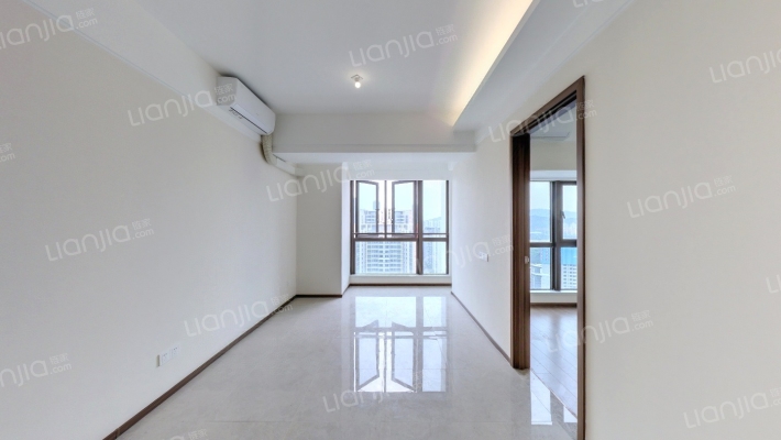 华发琴澳新城四季广场二手房实景图