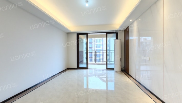 保利茉莉公馆二手房实景图