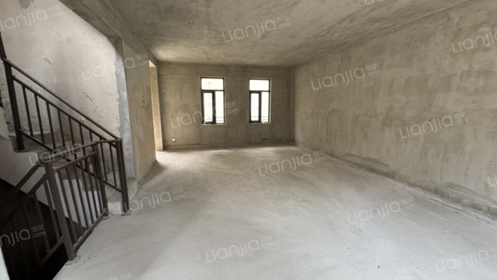 多彩贵州温泉小镇A组团二手房实景图