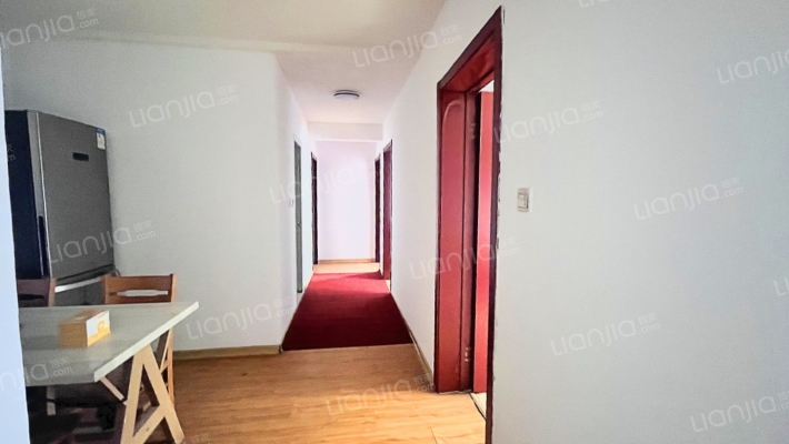 正规三居，三义西 丁方便，税费低靠谱卖视野开阔-过道