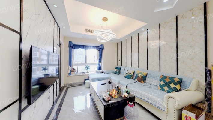 国宾豪庭三期二手房实景图