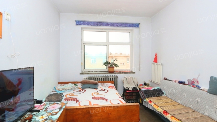 吕祖庙街14号院二手房实景图