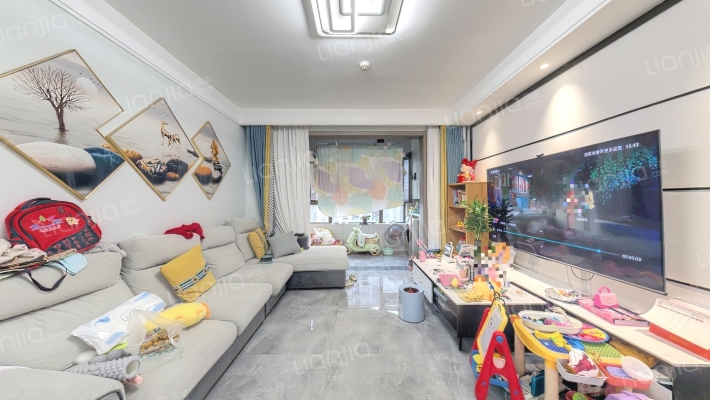 中新锦绣天地中苑四区南区二手房实景图