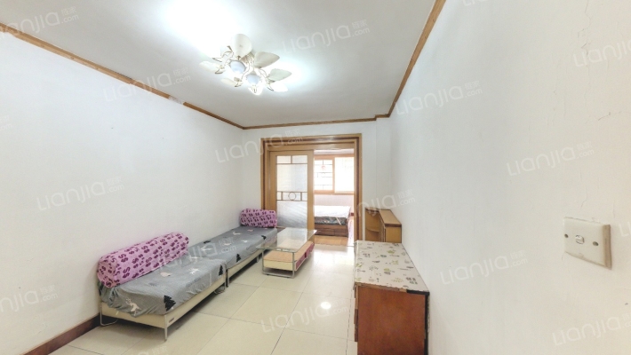 万年路39号院二手房实景图