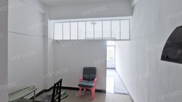 沿江花园二手房实景图