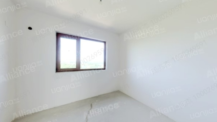 码头商圈，大社区，环境好，南北通透三居出售-卧室A