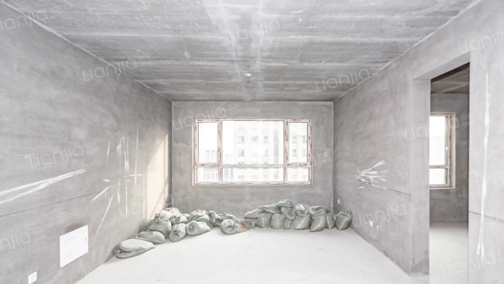  德邻盛世佳苑二手房实景图