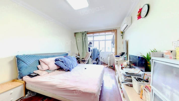 莘松三村二手房实景图