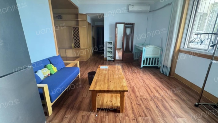 复兴花园二手房实景图