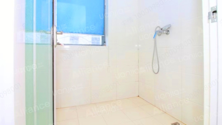 竹语堂 4室2厅 南 北-卫生间A