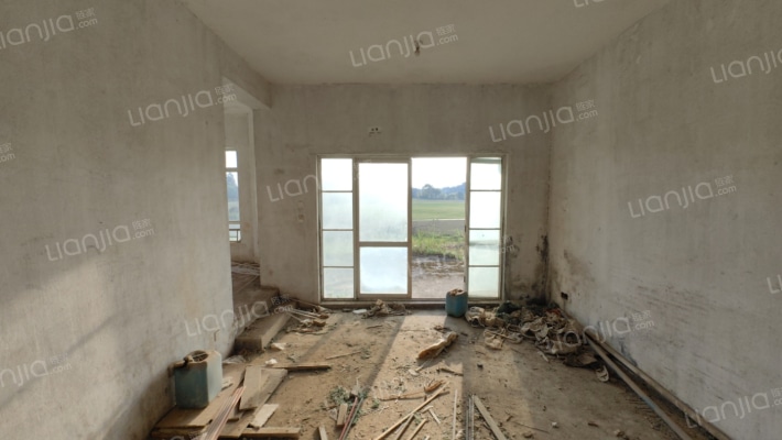 保利国际高尔夫花园意大利庄园二手房实景图