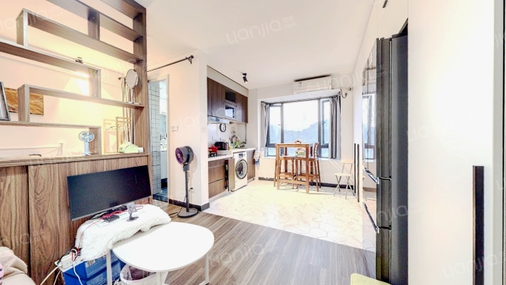 颖隆大厦二手房实景图