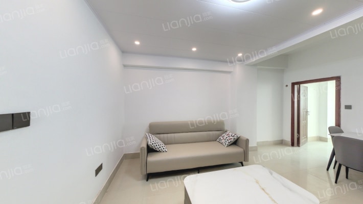 顺怡花园C7区二手房实景图