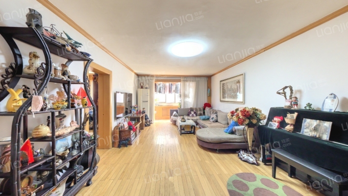 大万莲社区二手房实景图