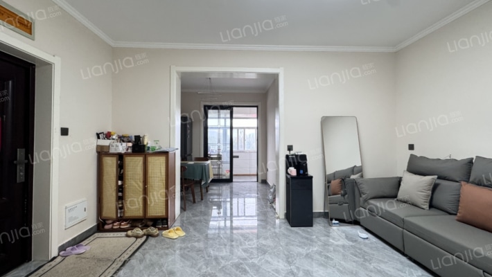 治安支队宿舍二手房实景图