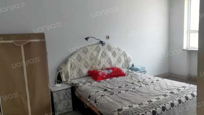 长春路4号院二手房实景图