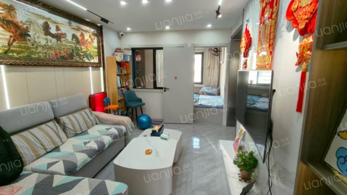 建安小区二手房实景图