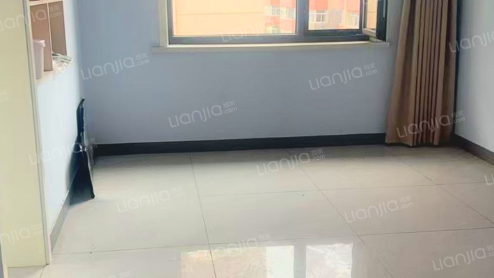 宣府大街32号院二手房实景图