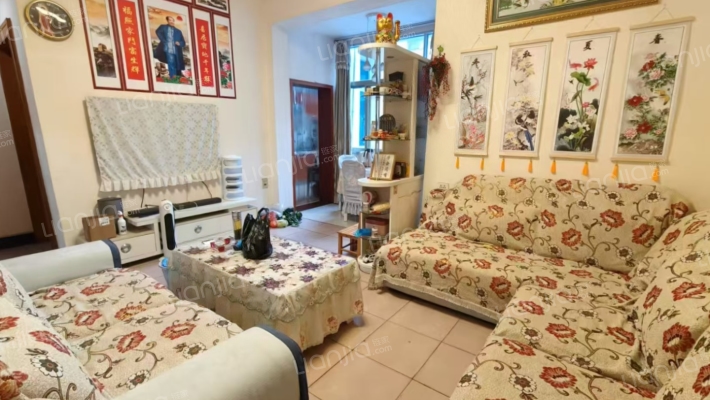 赤壁法庭宿舍楼二手房实景图