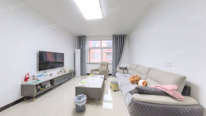 健康路小学宿舍楼二手房实景图