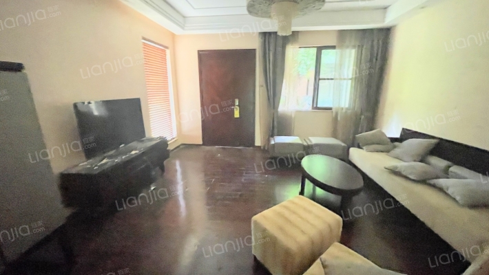 三亚海棠湾珠江南田57度温泉别墅二手房实景图