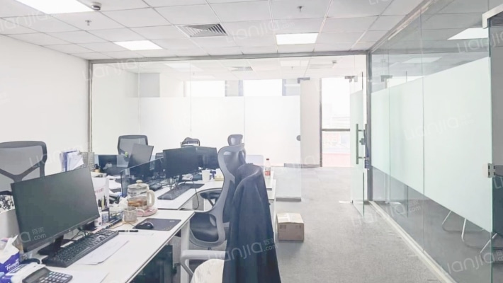 万海大厦二手房实景图