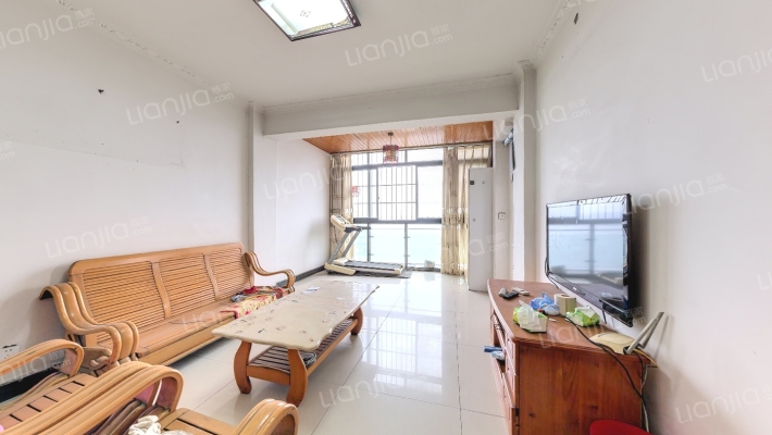 江安河畔二手房实景图