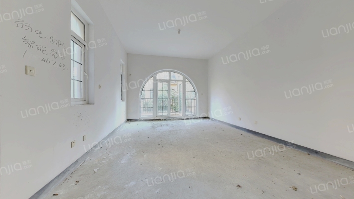 龙湖蓝湖郡(别墅)二手房实景图