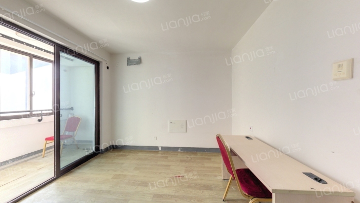 锦川佳苑二手房实景图